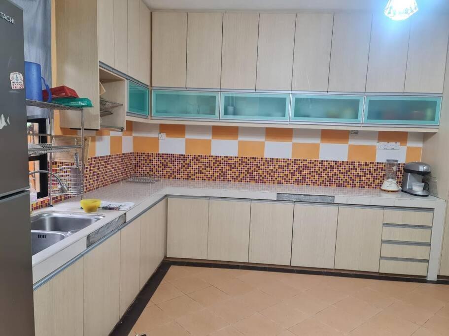 קאג'אנג Uncle Noh Staycation Muslm Friendly, Desa Pinggiran Putra, Putrajaya מראה חיצוני תמונה